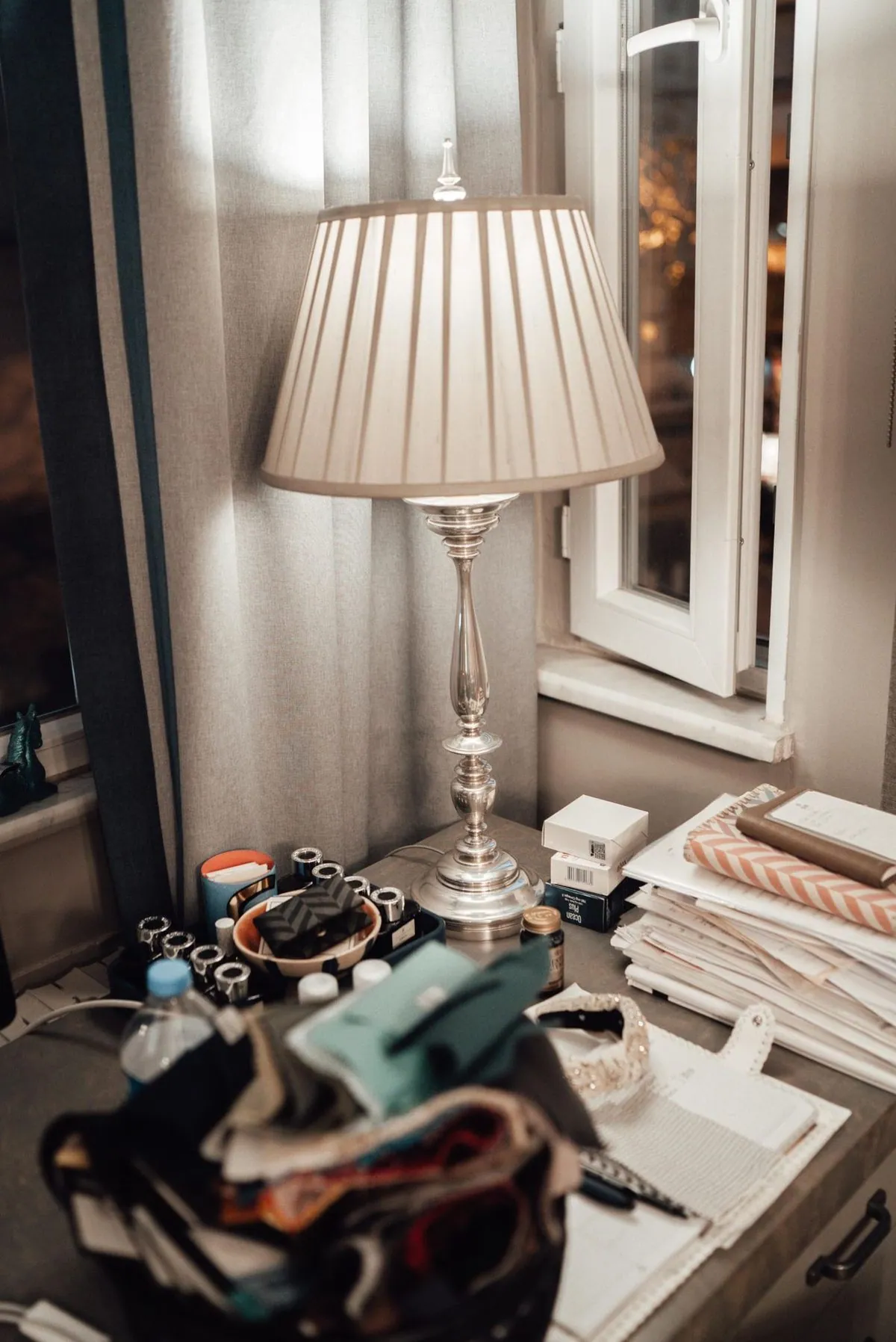 Meble biurowe na wymiar — wygodne home office