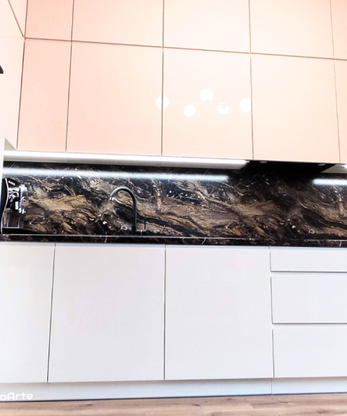 Meble na zamówienie to doskonały wybór dla osób ceniących indywidualizm i wysoką jakość. Dzięki możliwości pełnej personalizacji, meble wykonywane na zamówienie idealnie dopasują się do każdej przestrzeni, niezależnie od jej wielkości i stylu. Kuchnie na wymiar, szafy na wymiar.