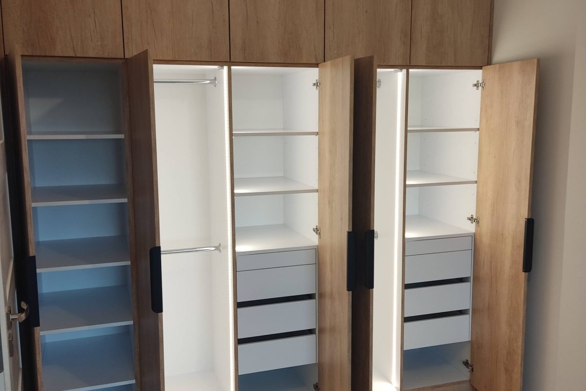 SZAFA WOLNOSTOJĄCA Meble na zamówienie Wrocław ProArte Meble